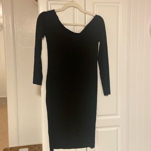 Stretchy Bodycon Black Dress Off the Shoulder